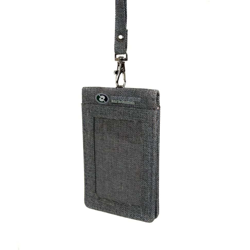 Merchandise 39 items - 2 Merchandise 39 items - 2